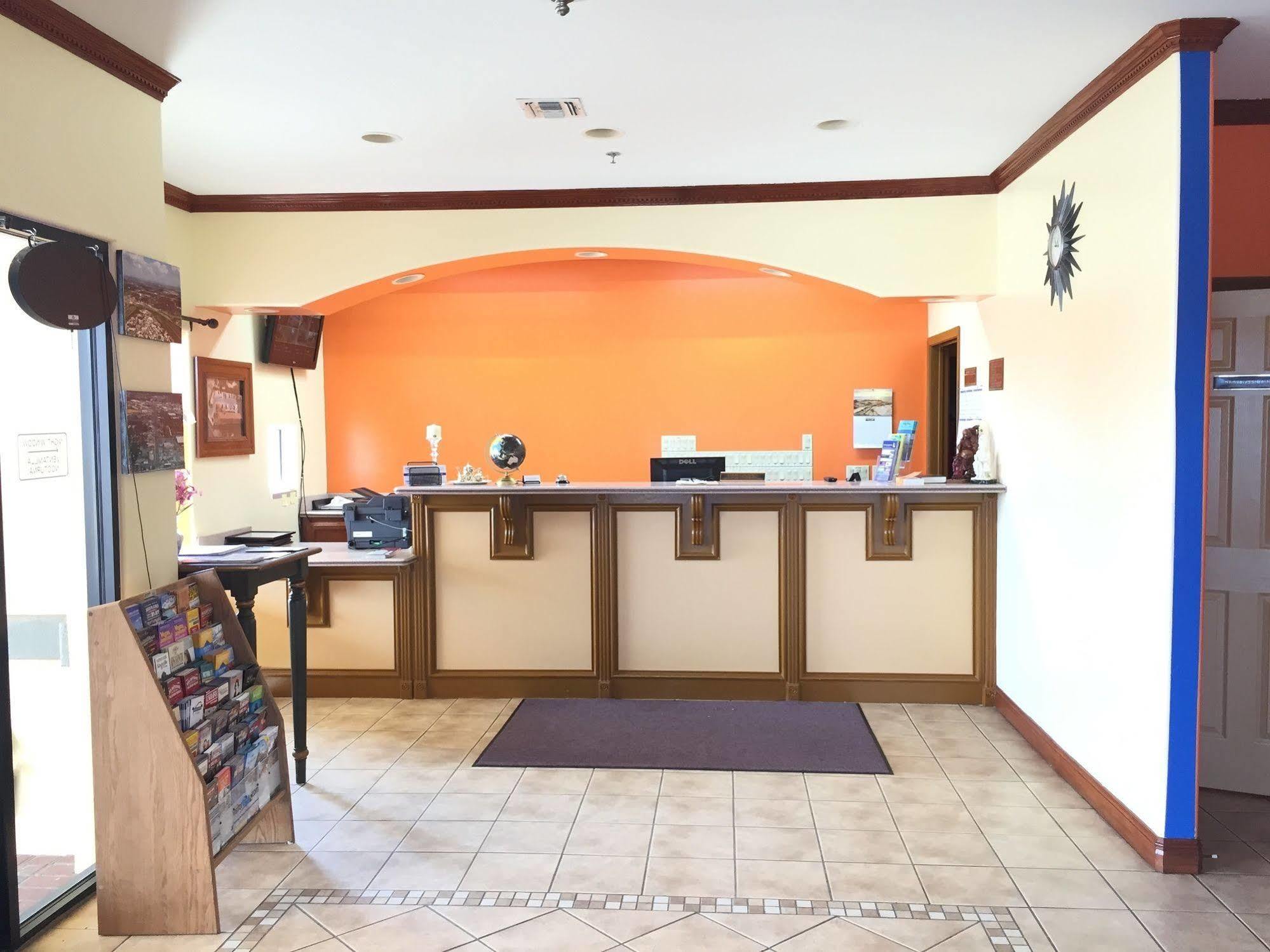 Boca Chica Inn And Suites Brownsville Exterior foto